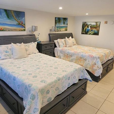 Sea Spray, Studio 114, Beach Steps Away! Pool+Wifi 러스킨 외부 사진